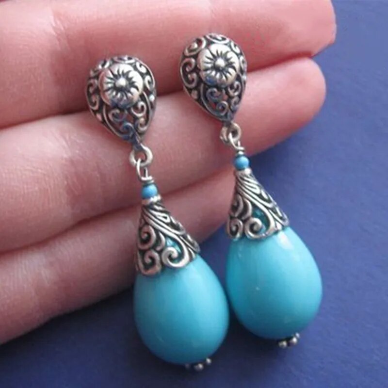 Vintage Metal Hand Carved Flower Pattern Earrings Women Green Stone Drop Earrings